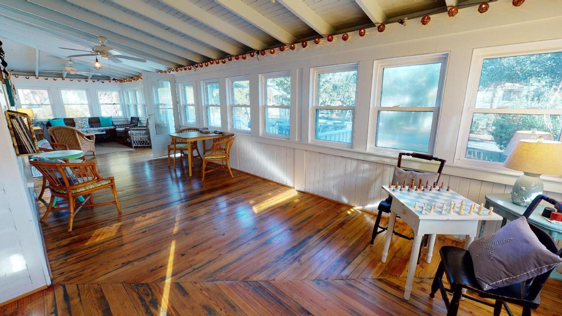 1201 Lovell Avenue By Tybee Beach Vacation Rentals Tybee Island Bagian luar foto