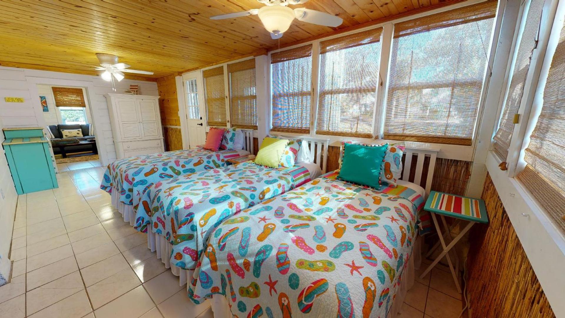 1201 Lovell Avenue By Tybee Beach Vacation Rentals Tybee Island Bagian luar foto